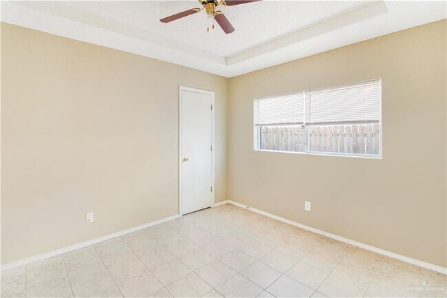 Building Photo - 4208 Flamingo Ave