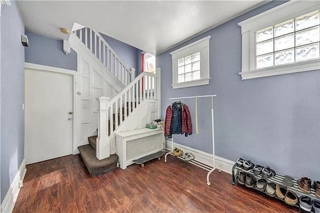 Building Photo - 7540 Calumet St