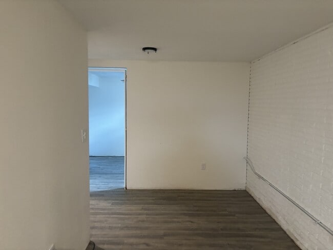 Building Photo - 1212 Bowler St