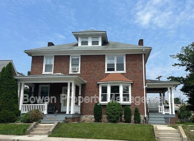 Primary Photo - 1119 Fry Ave