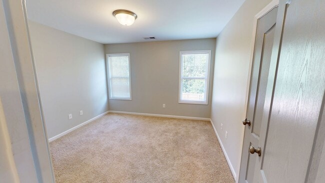 Building Photo - Updated 3 Bedroom, 2.5 Bathroom 2-Story w/...