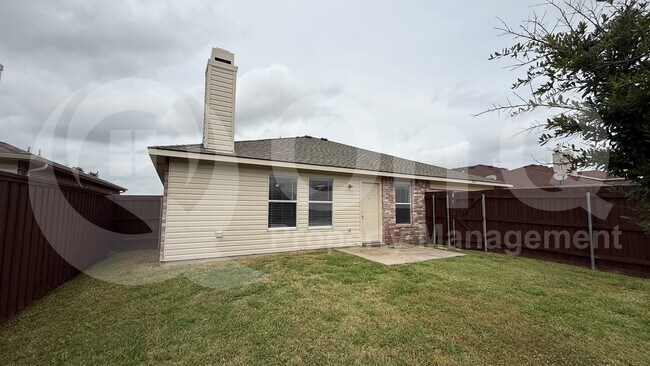 Building Photo - 1505 Stewart Dr