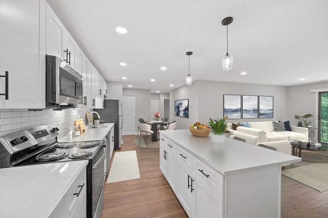 Floorplan - Indian Creek Apartments and Townhomes