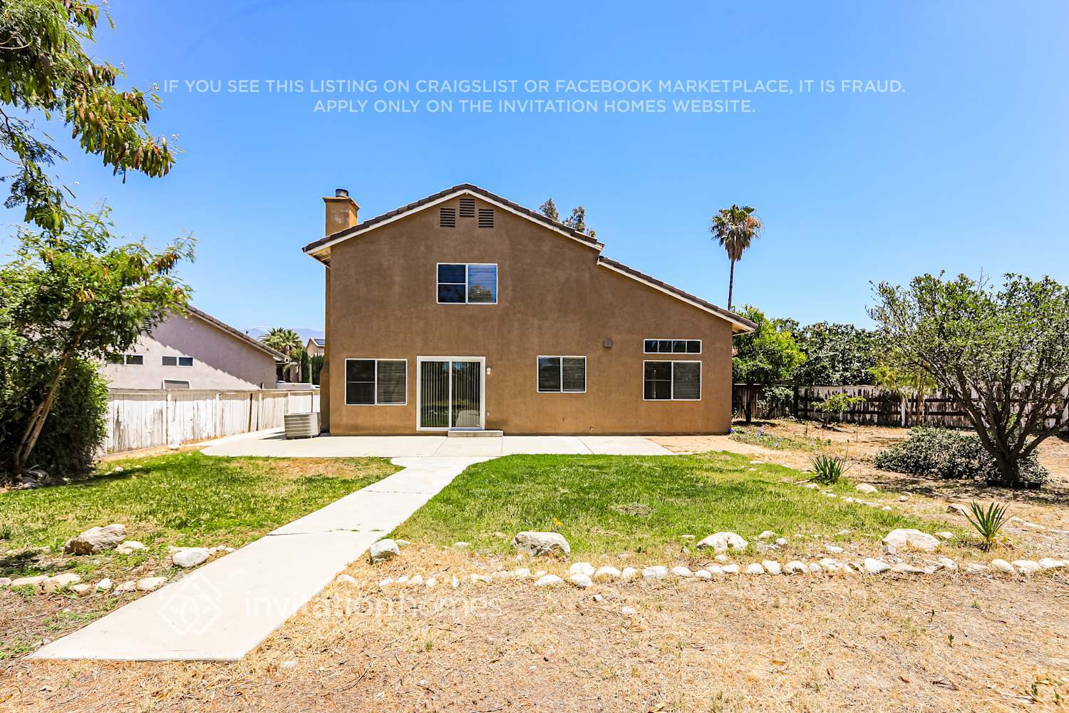Building Photo - 2699 W Calle Vista Dr