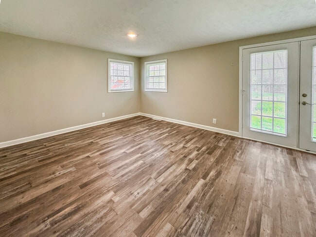 Building Photo - 3010 Sardonyx St