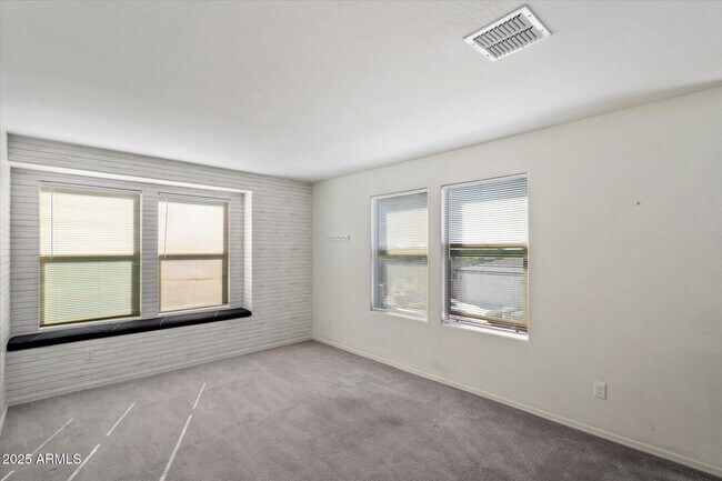 Building Photo - 5152 E Desert Forest Trail