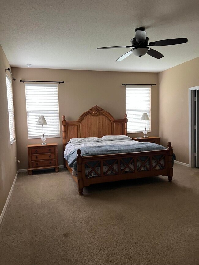 Building Photo - 139 Port Royal Ct