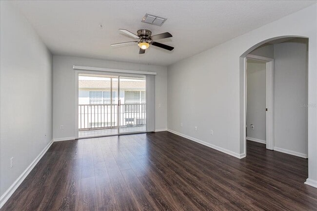 Building Photo - 3940 Southpointe Dr