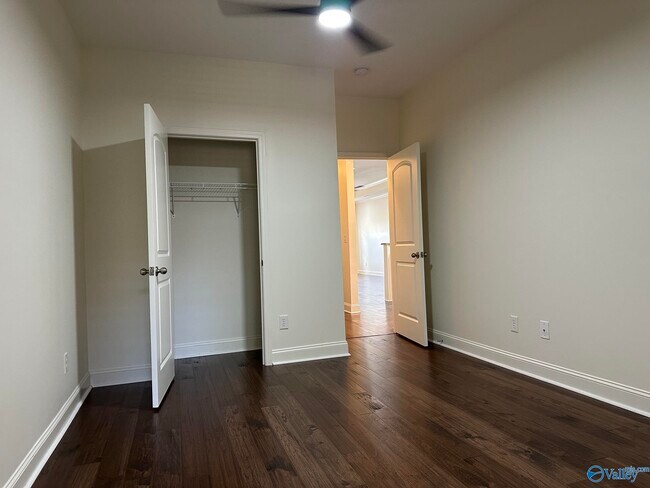 Building Photo - 44 Cypress Point Dr