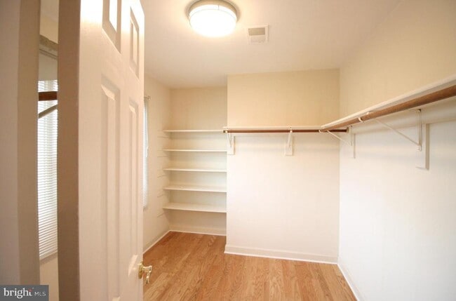 Building Photo - 20940 Cox Mills Ct