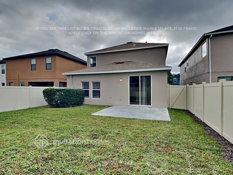 Building Photo - 10253 Newminster Loop