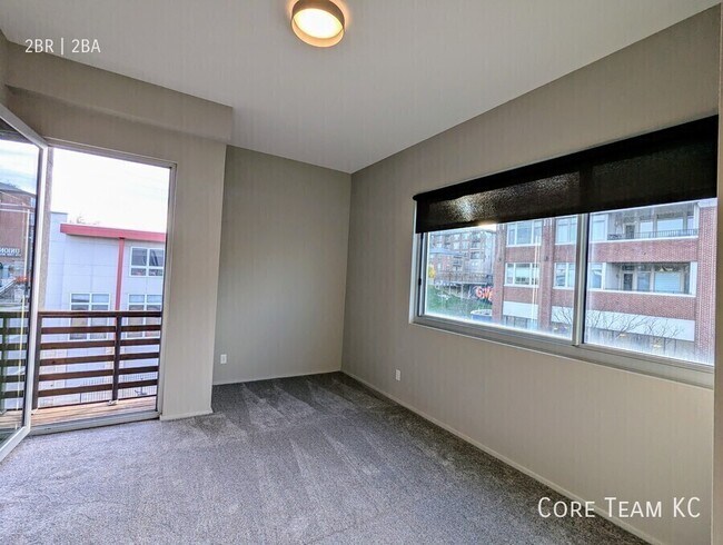 Building Photo - 2903 Gillham Rd