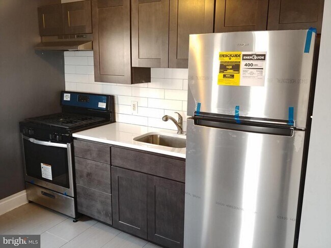 Building Photo - 1508 S Broad St