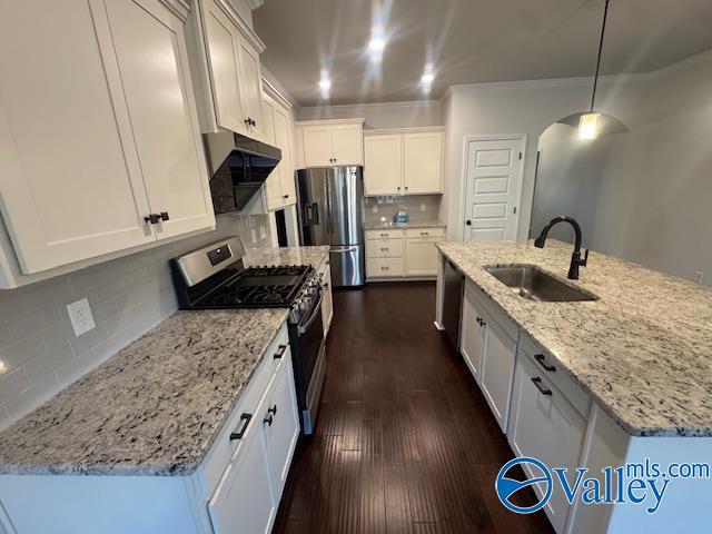 Building Photo - 16205 Trestle St