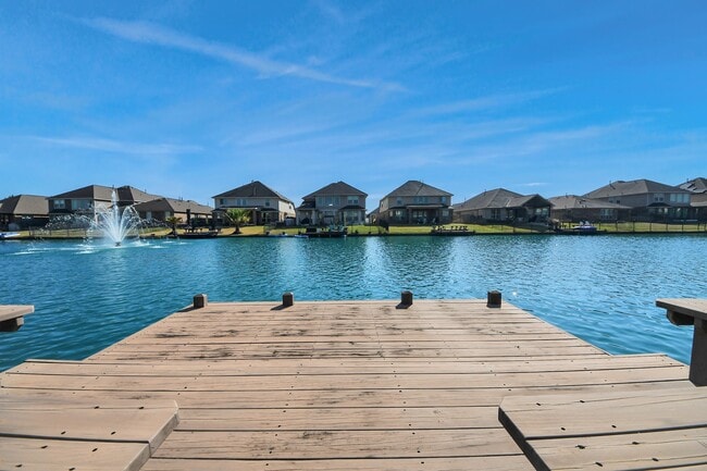 Building Photo - 29482 Westhope Dr