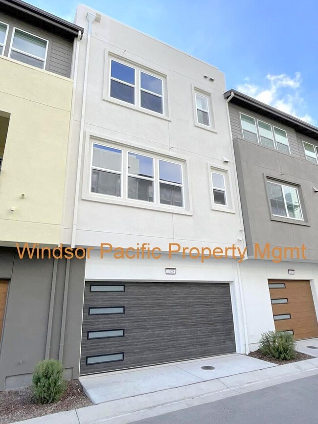 Building Photo - NEW PRICE ! Newly Built ! Be The First To ...