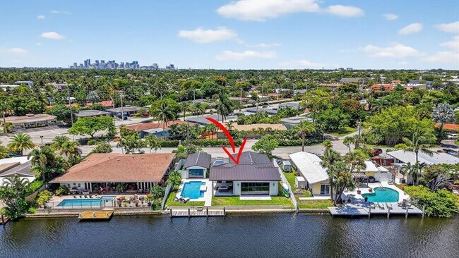 Building Photo - 2157 Coral Gardens Dr