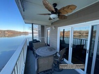 Building Photo - 2BR/2BA WATERFRONT Condo for Rent in Charl...