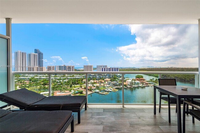 Building Photo - 400 Sunny Isles Blvd