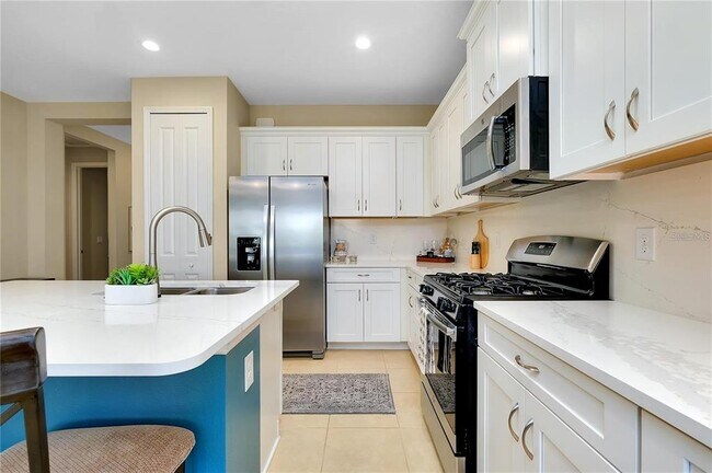 Building Photo - 21629 Avon Park Ct