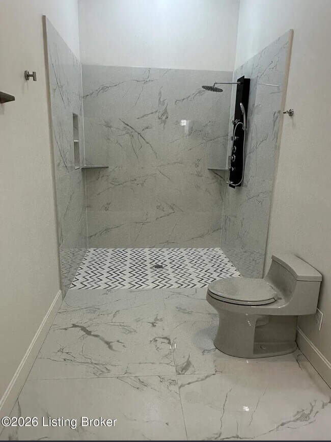 Building Photo - 540 S 4th St