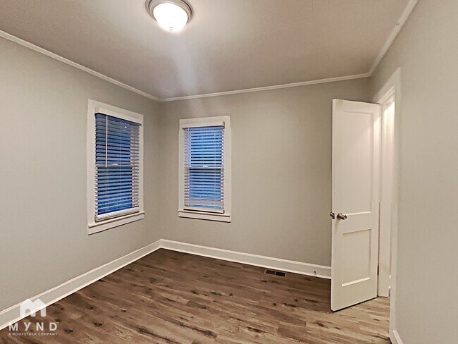 Building Photo - 3836 Garrett Rd SW