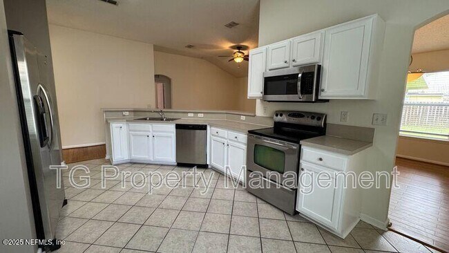 Building Photo - 9583 Stratham Ct