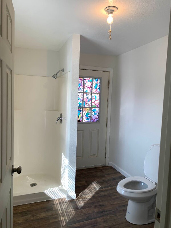 Building Photo - 121 S Main St