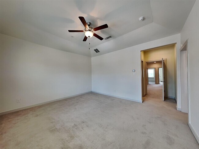 Building Photo - 7362 Sprangletop St