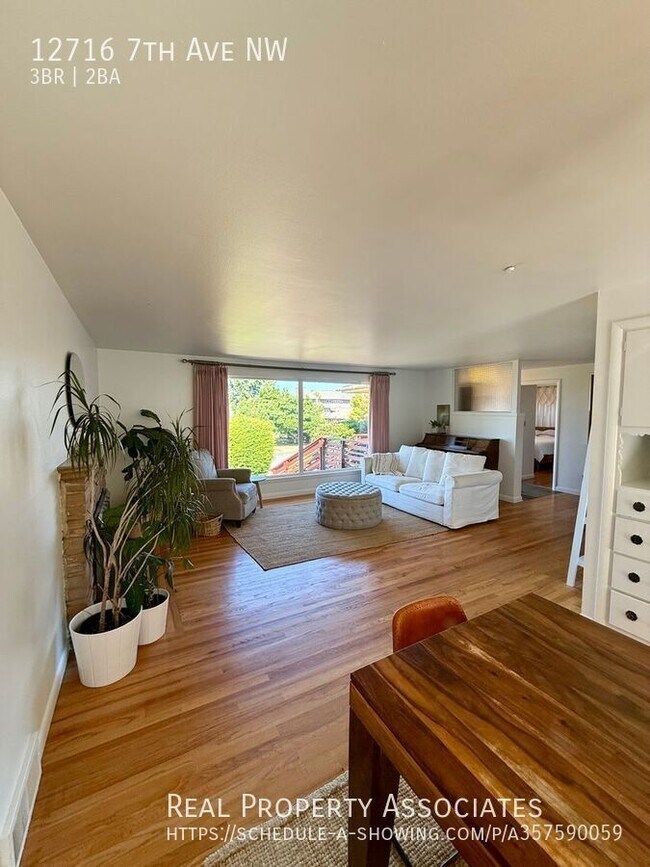 Building Photo - 12716 7th Ave NW