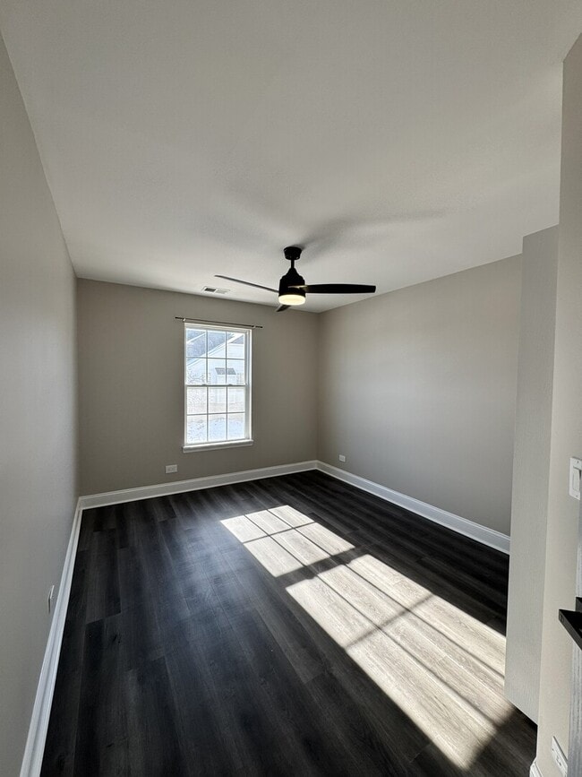 Building Photo - 102 Soo Line Dr