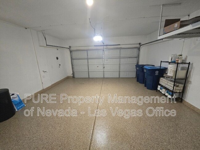 Building Photo - 9389 Black Wolf Ave