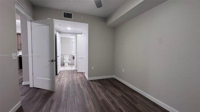 Building Photo - 25050 SW 136th Ave