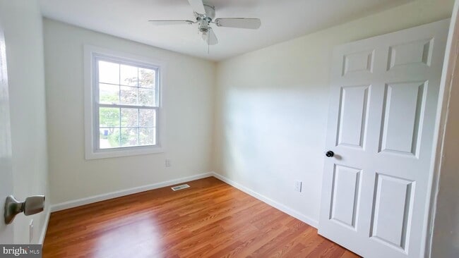 Building Photo - 178 Stonegate Dr