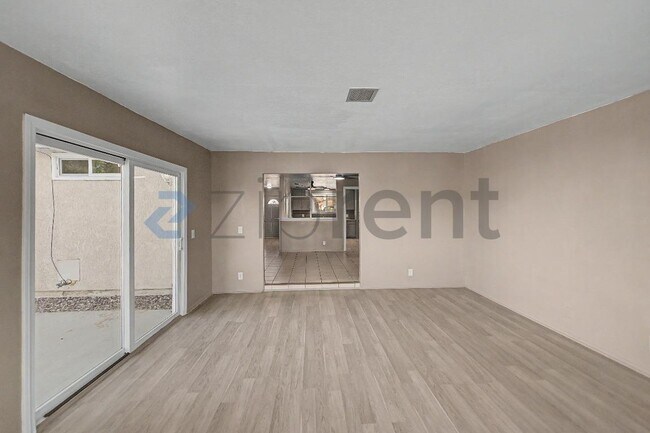 Building Photo - 18154 Hackberry St