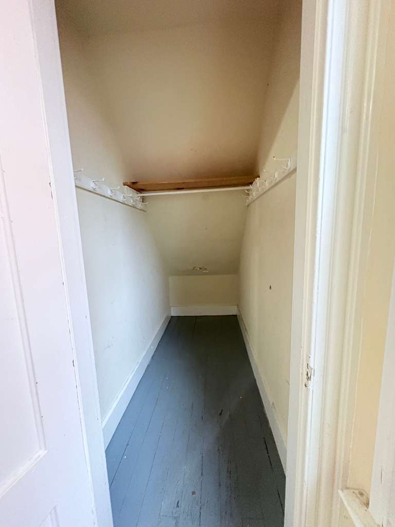 Building Photo - 41 Hotchkiss St