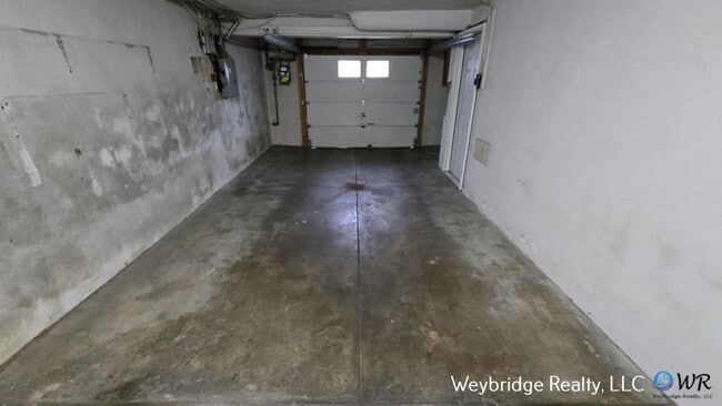 Building Photo - Cozy 2BD 1BTH Cape Cod in College Hill