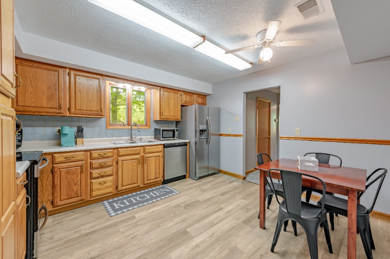 Building Photo - 607 Mariner Village