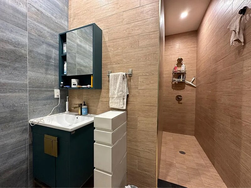 Building Photo - 632 Sterling Pl