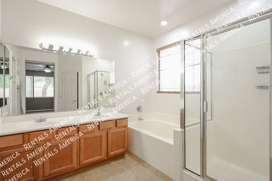 Building Photo - 19407 E Canary Way