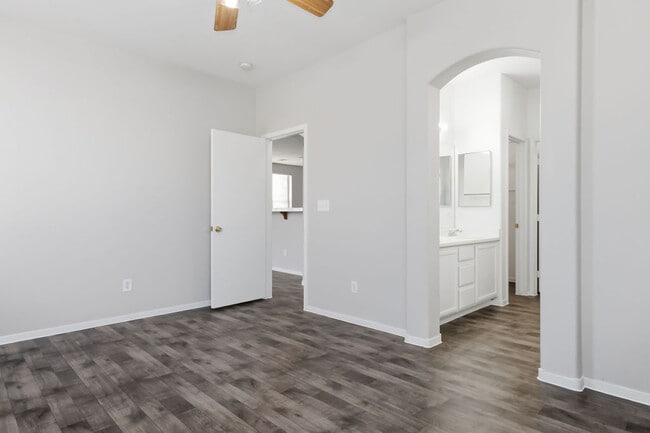 Building Photo - 2529 Rainbow Cactus Ct