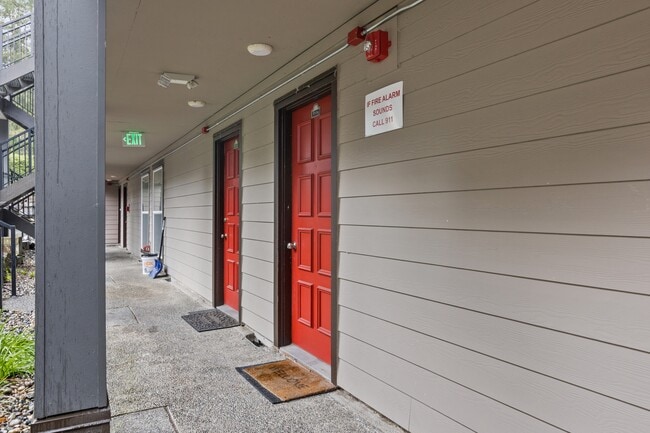 Building Photo - 9517 NE 180th St