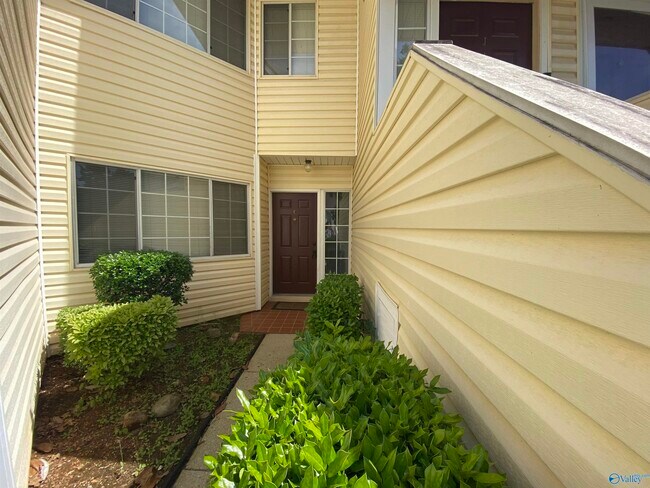Building Photo - 1155 Old Monrovia Rd NW