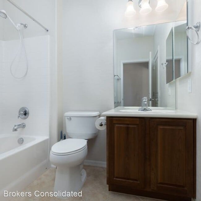 Building Photo - 2 br, 2 bath House - 1332 Beehive Lane