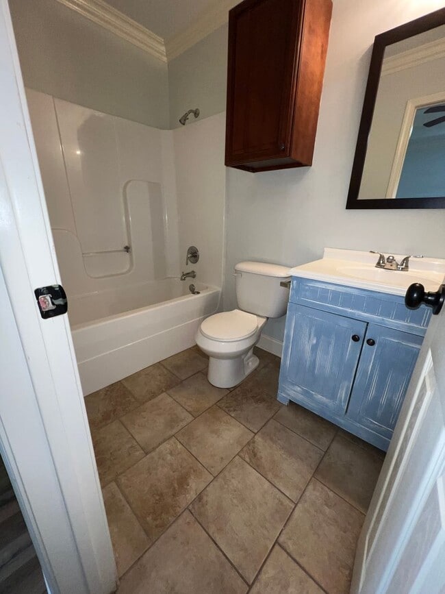 Building Photo - 514 Idlewild Dr