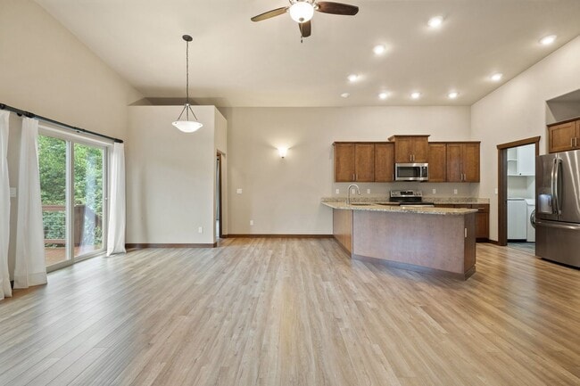 Building Photo - Charming Single-Story Home in Poulsbo