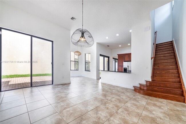 Building Photo - 3770 NW 84th Way