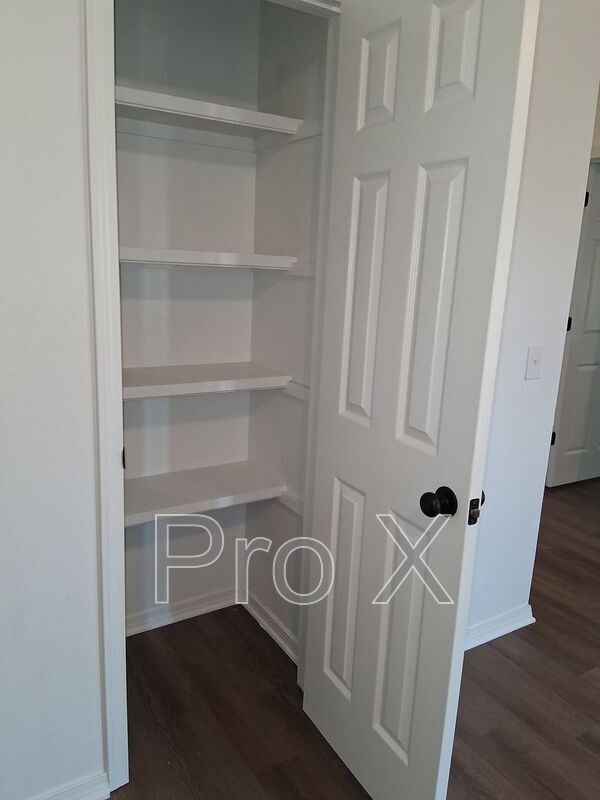 Building Photo - 1403 Camellia Dr