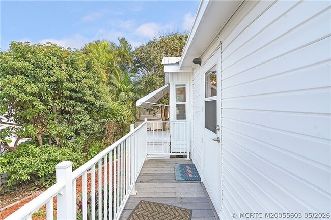 Building Photo - 10725 S Ocean Dr