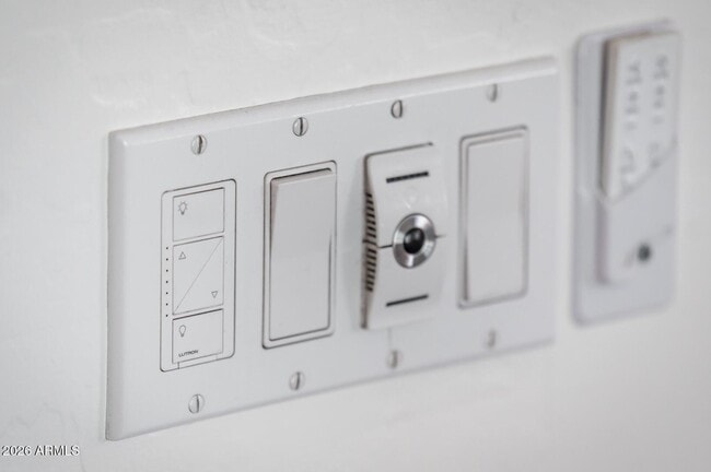 Building Photo - 4416 N 27th Way